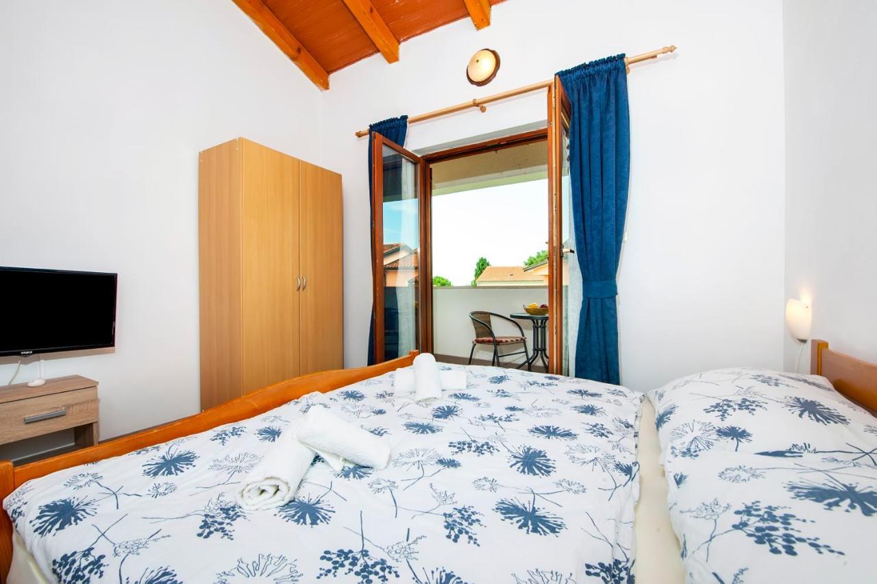 Apartman Near Beach Pelagic Sea View Rovinj Dış mekan fotoğraf